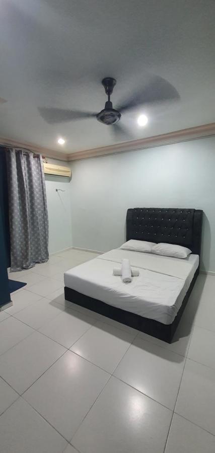 Rvh Kuala Terengganu Hotel Exterior photo