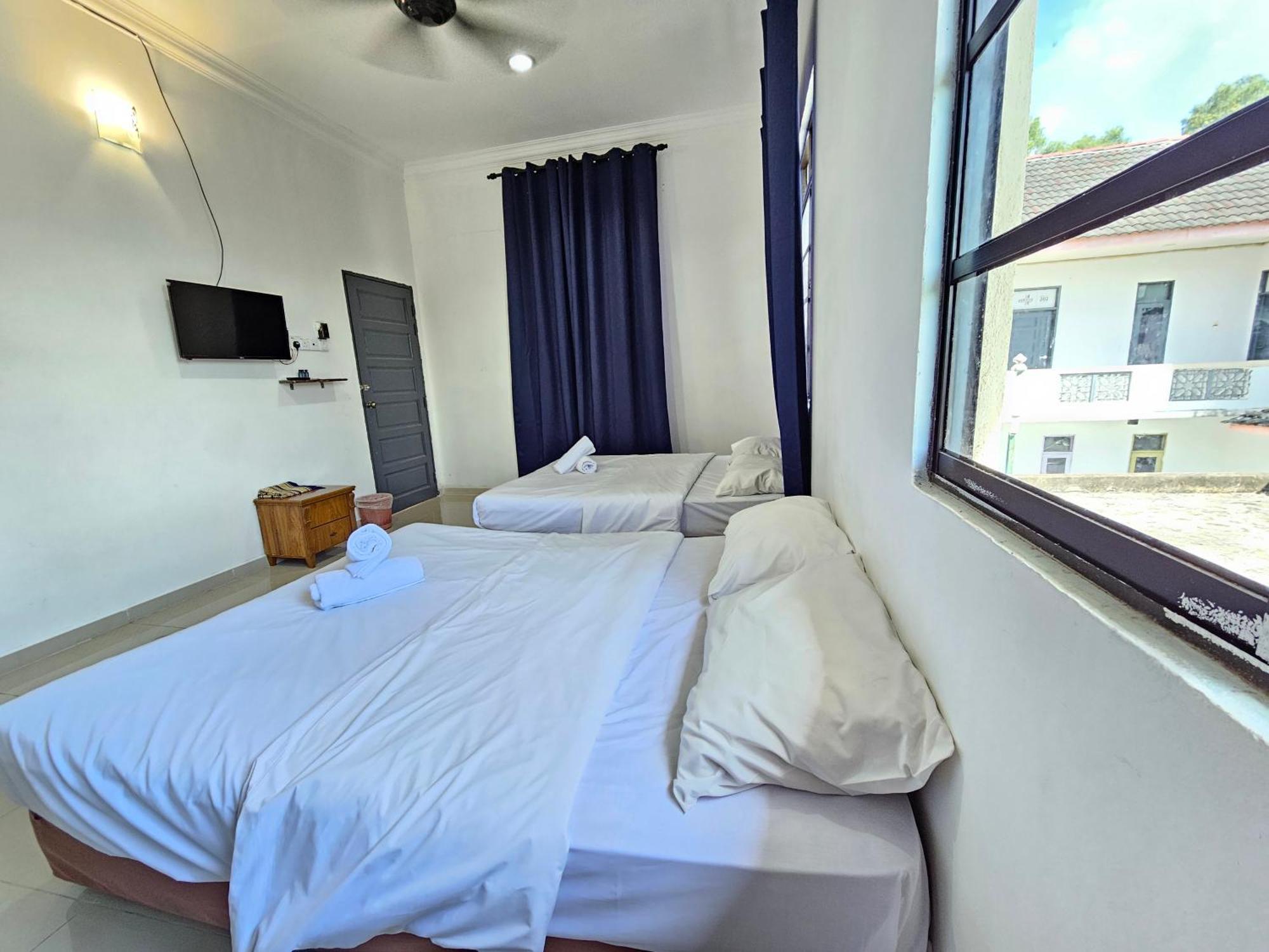 Rvh Kuala Terengganu Hotel Exterior photo